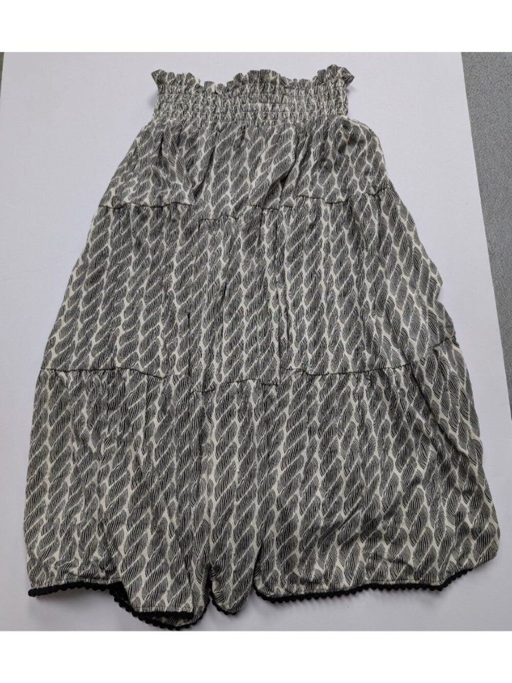 Kate Quinn Bamboo Smocked Maxi Skirt 4T Black & White Twists Ropes Spooky